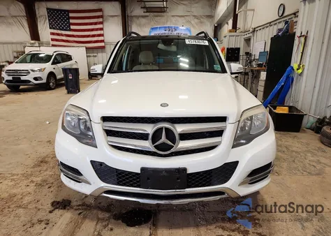 2015 Mercedes-Benz Glk 350 4Matic z USA, uszkodzony, nr VIN WDCGG8JB5FG409064